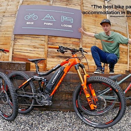 Bike Park Lodge #2 Merthyr Tydfil Buitenkant foto