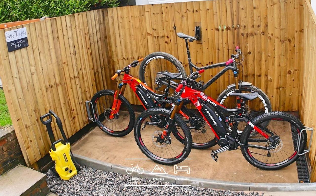 Bike Park Lodge #2 Merthyr Tydfil Buitenkant foto